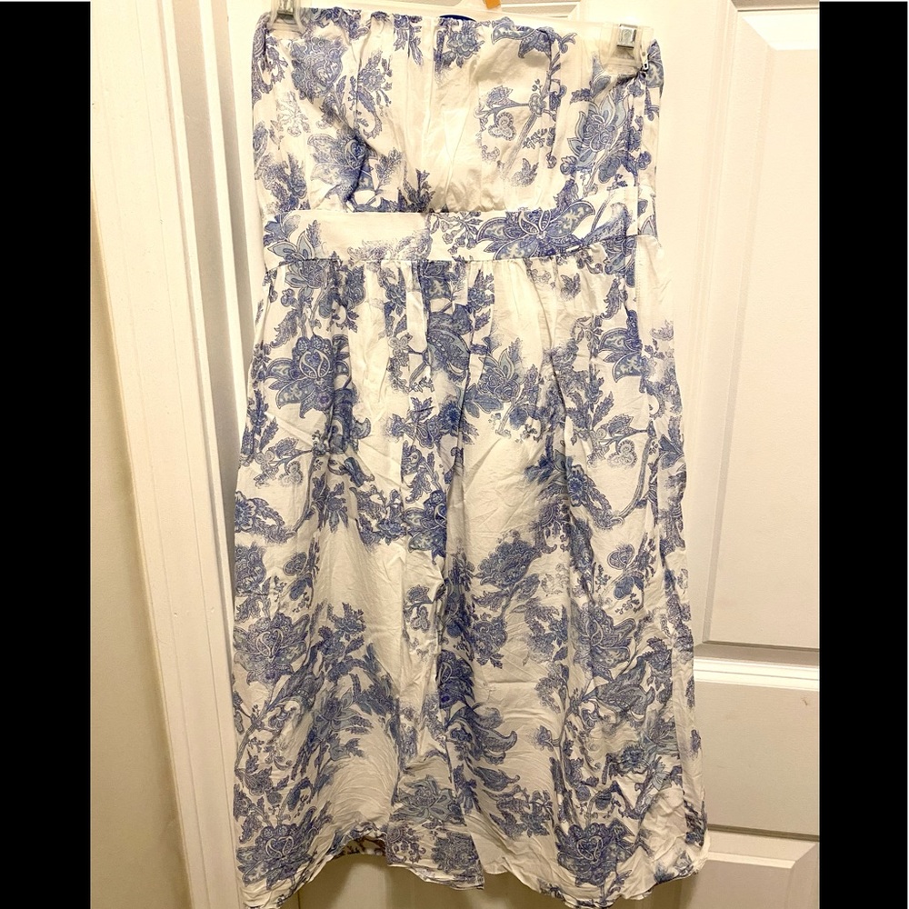 Gap dress with removable straps
